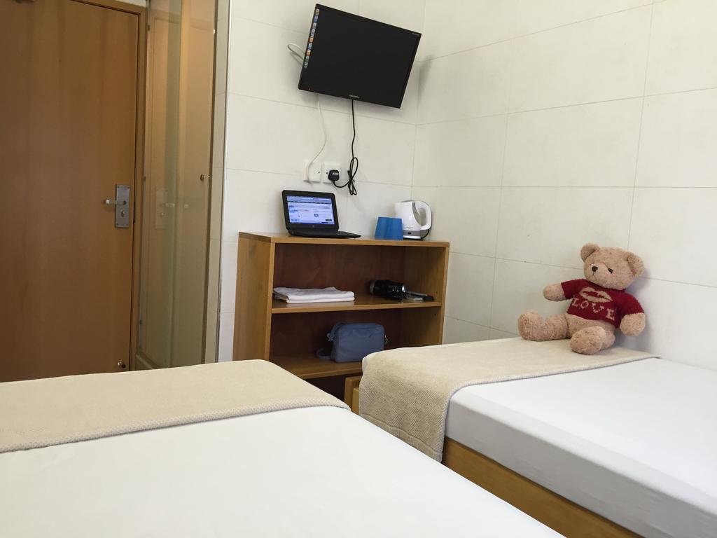 Carefree Hostel Kowloon (Hong Kong) Exterior photo