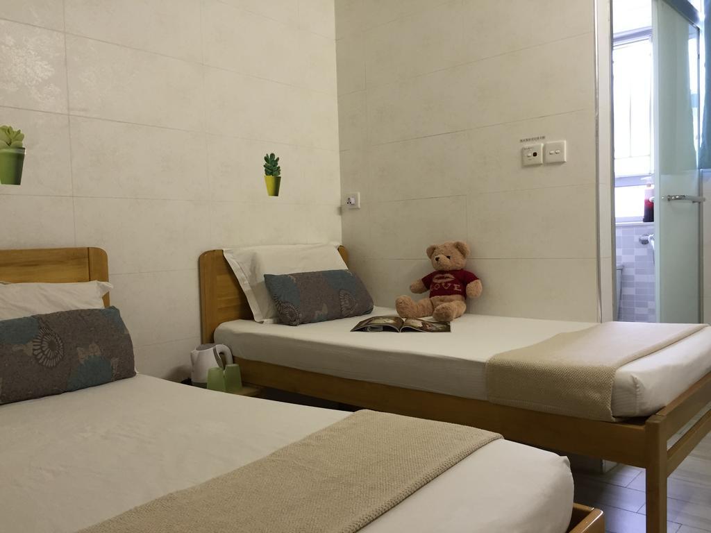 Carefree Hostel Kowloon (Hong Kong) Exterior photo