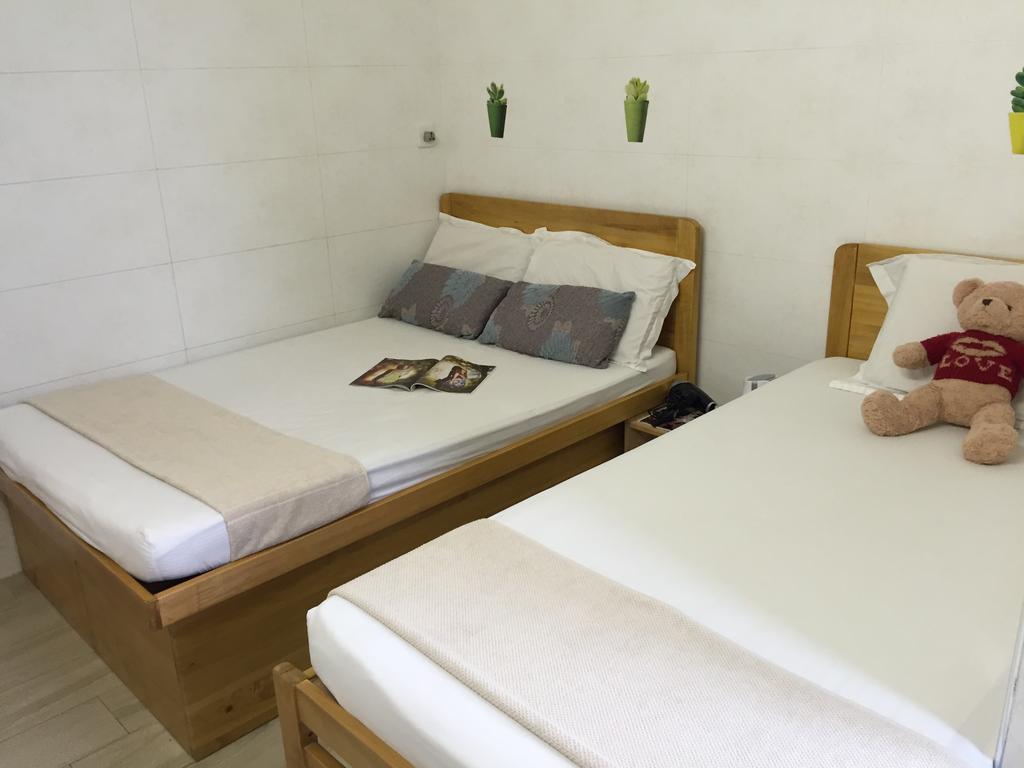 Carefree Hostel Kowloon (Hong Kong) Exterior photo